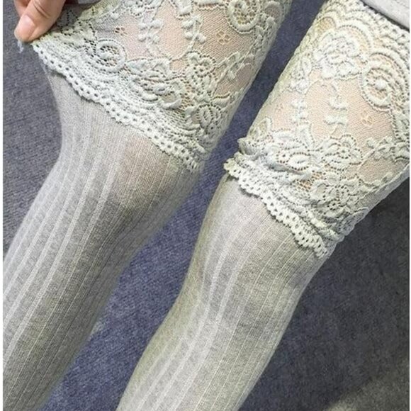 Lace Knee High Gray Socks - Picture 5 of 6